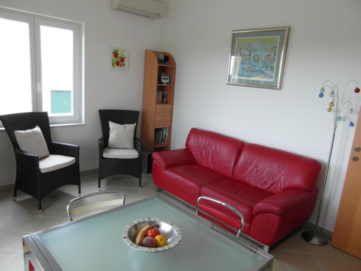 Bentley - Sea-View - 2 Bedroom Apartment Premantura Εξωτερικό φωτογραφία