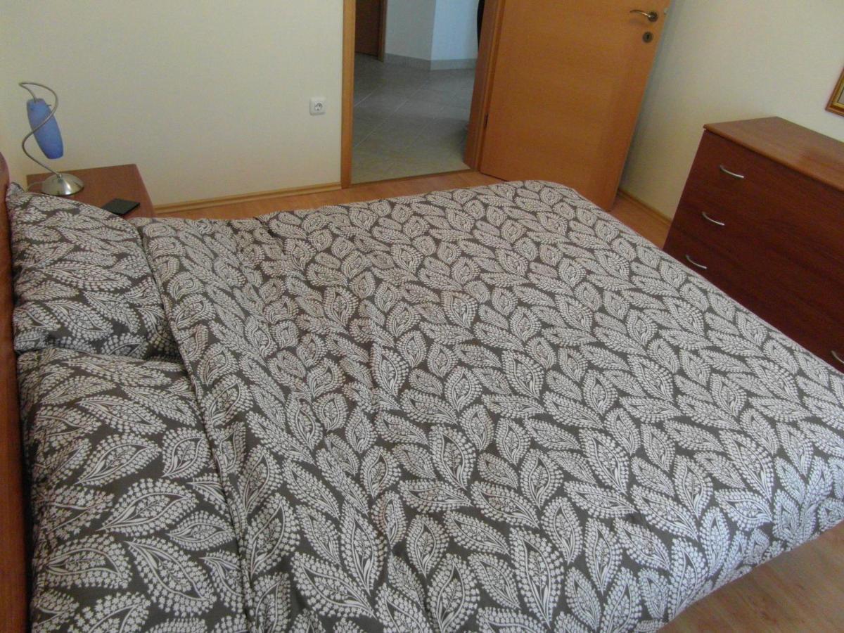 Bentley - Sea-View - 2 Bedroom Apartment Premantura Εξωτερικό φωτογραφία