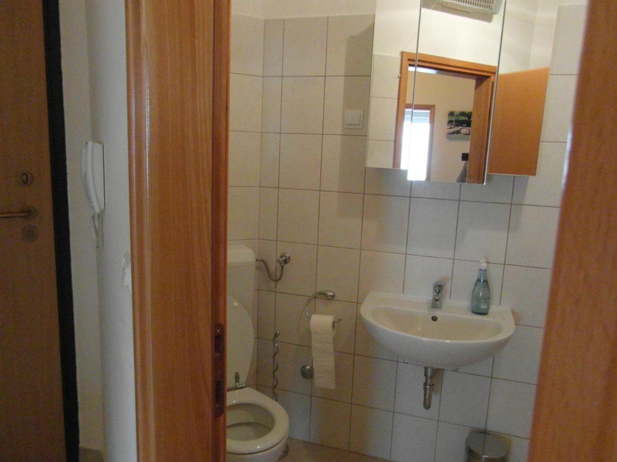Bentley - Sea-View - 2 Bedroom Apartment Premantura Εξωτερικό φωτογραφία