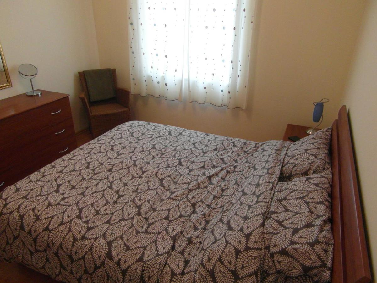 Bentley - Sea-View - 2 Bedroom Apartment Premantura Εξωτερικό φωτογραφία