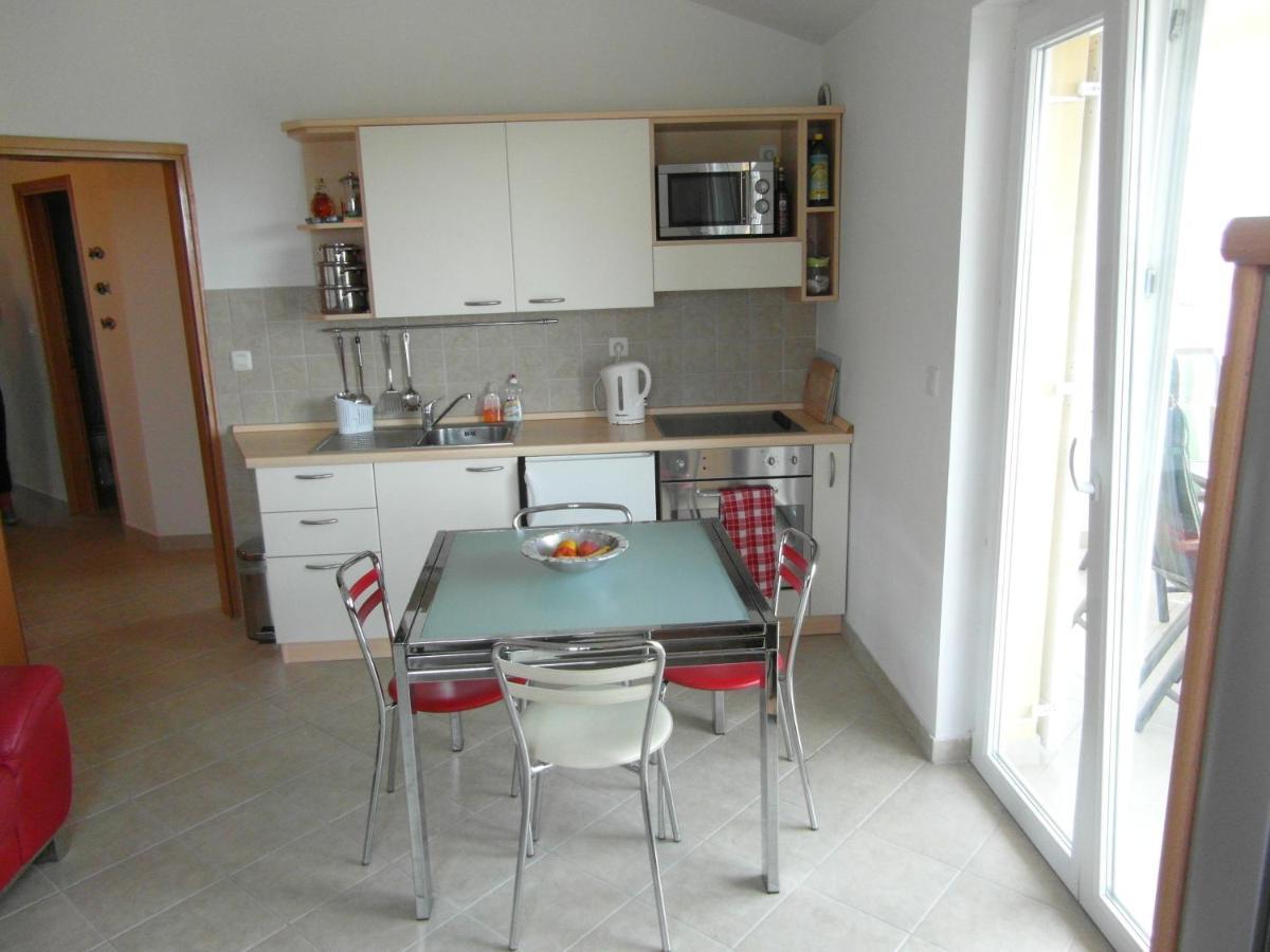 Bentley - Sea-View - 2 Bedroom Apartment Premantura Εξωτερικό φωτογραφία